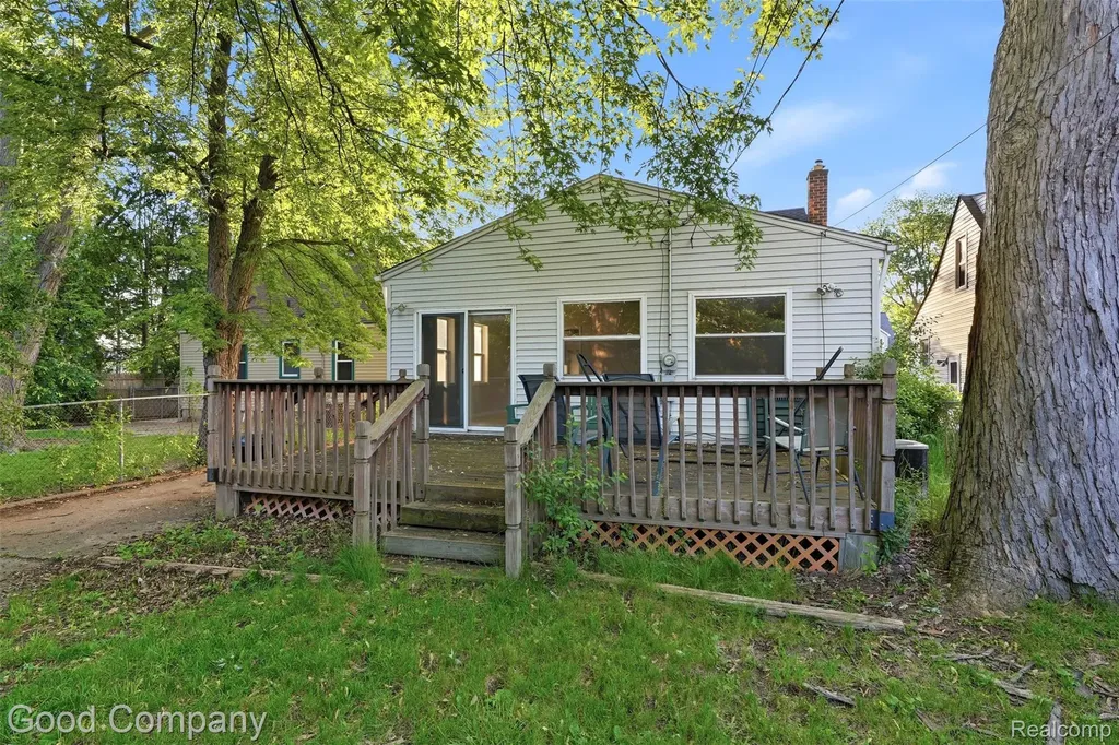 3343 Ellwood Avenue Royal Oak City MI 48073