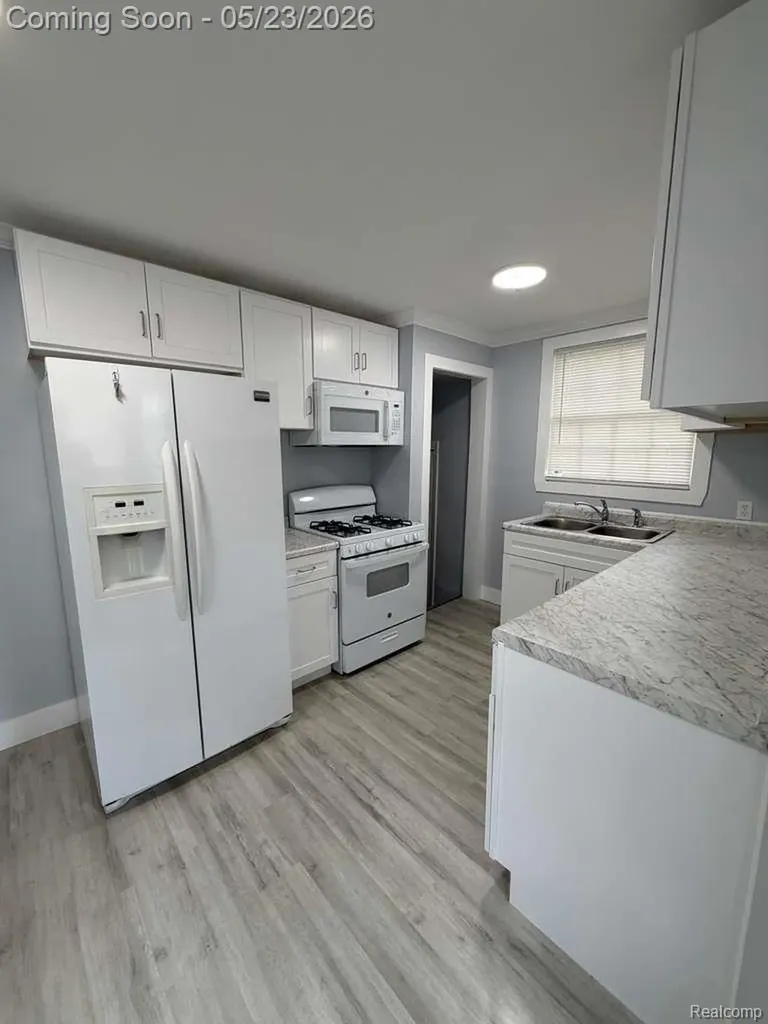 7416 Heyden Street Detroit City MI 48228