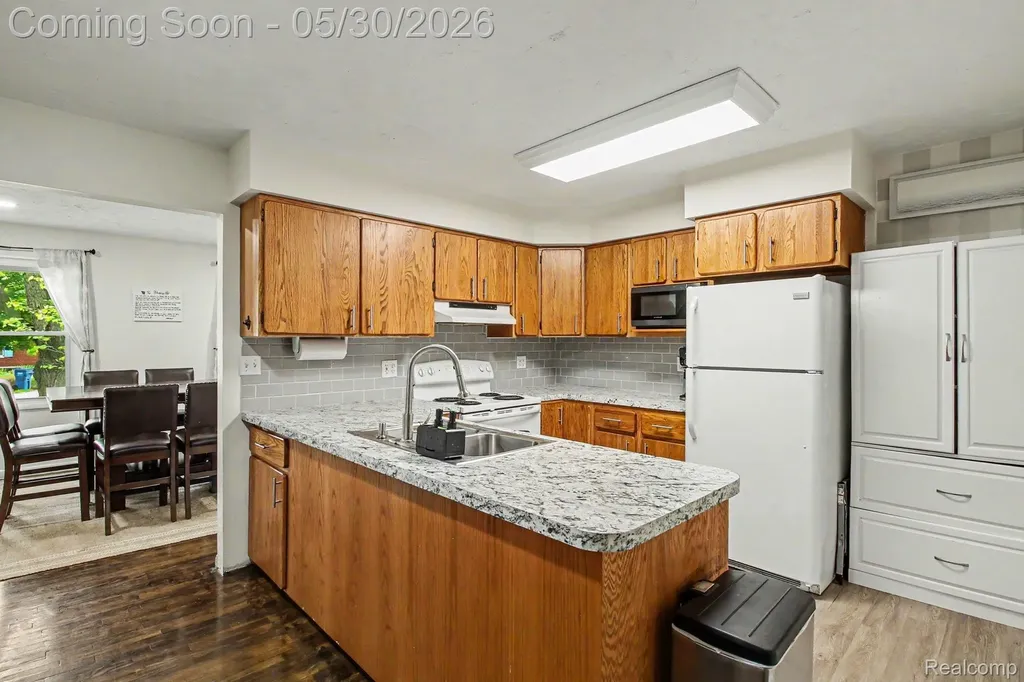 120 Westdale Drive Genoa Township MI 48843