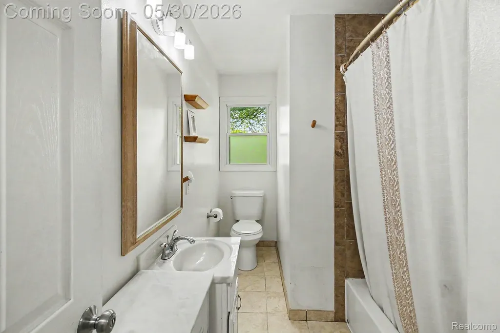 120 Westdale Drive Genoa Township MI 48843