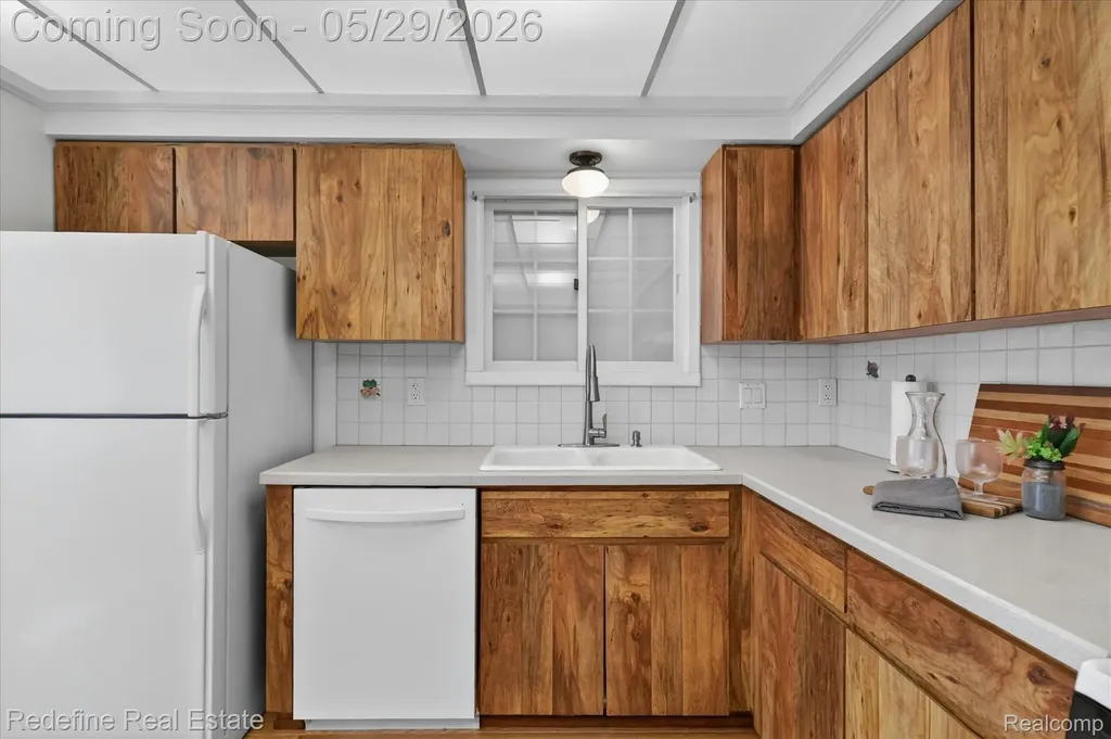 229 Linden Street Northville City MI 48167