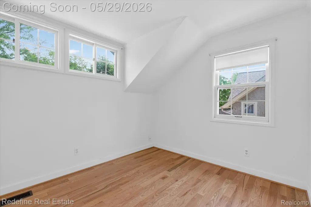 229 Linden Street Northville City MI 48167