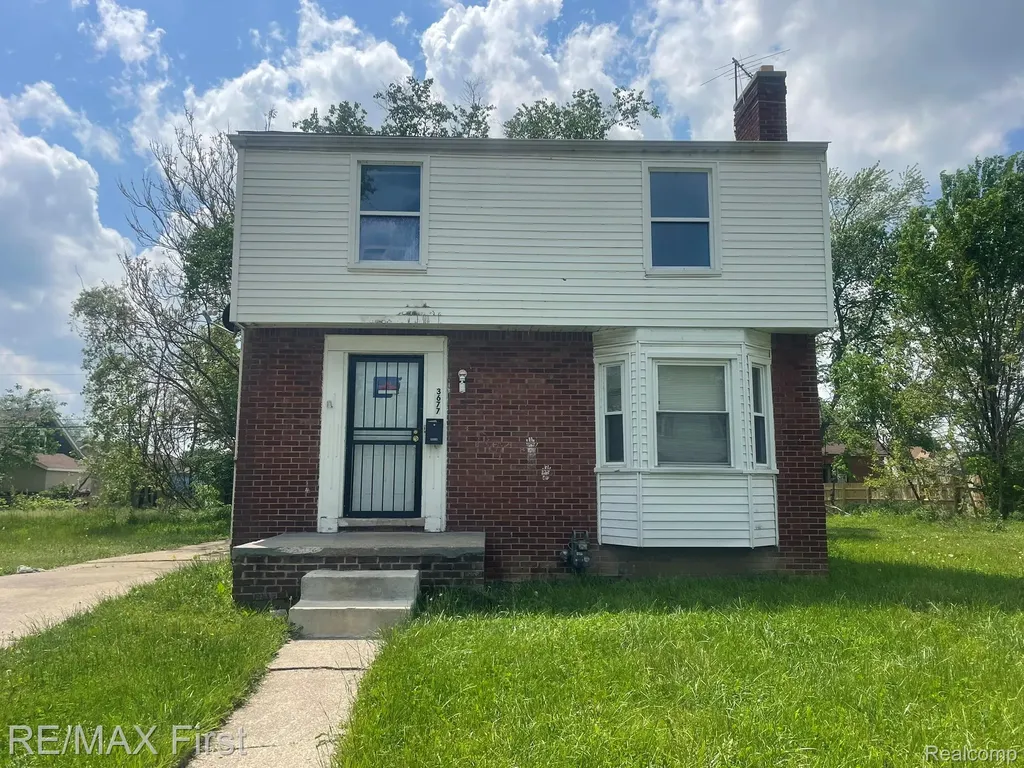 3677 Somerset Avenue Detroit City MI 48224