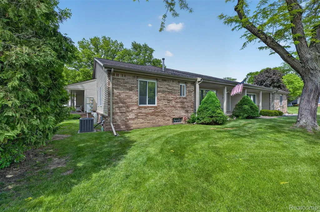 1484 Leisure Drive Mundy Township MI 48507