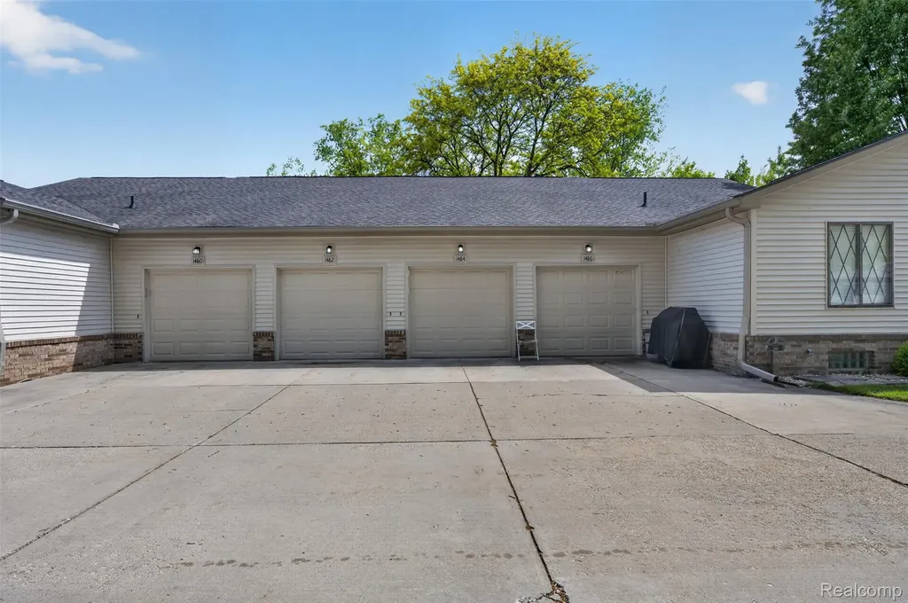 1484 Leisure Drive Mundy Township MI 48507