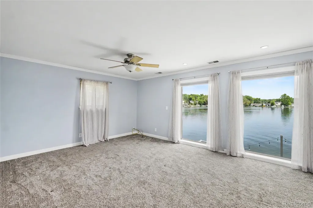 8390 Peninsular Drive Argentine Township MI 48430