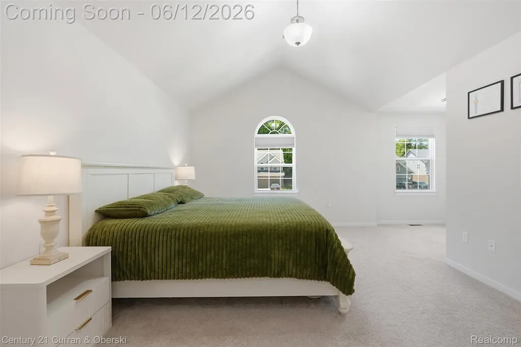 8760 Oak Ridge Trail Westland City MI 48185