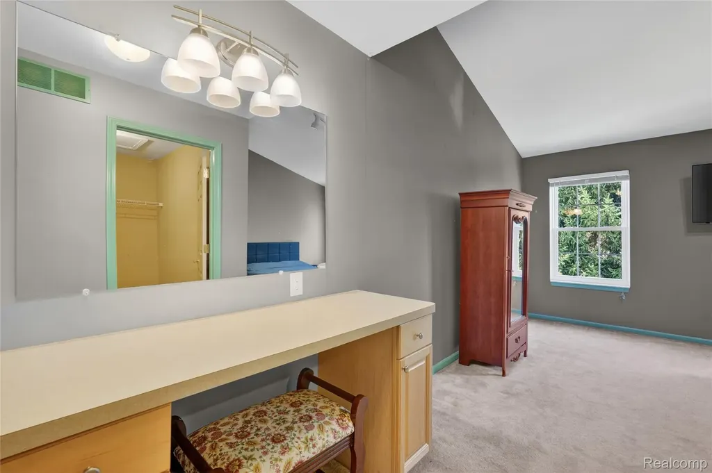 6652 Cortland Avenue Genoa Township MI 48114