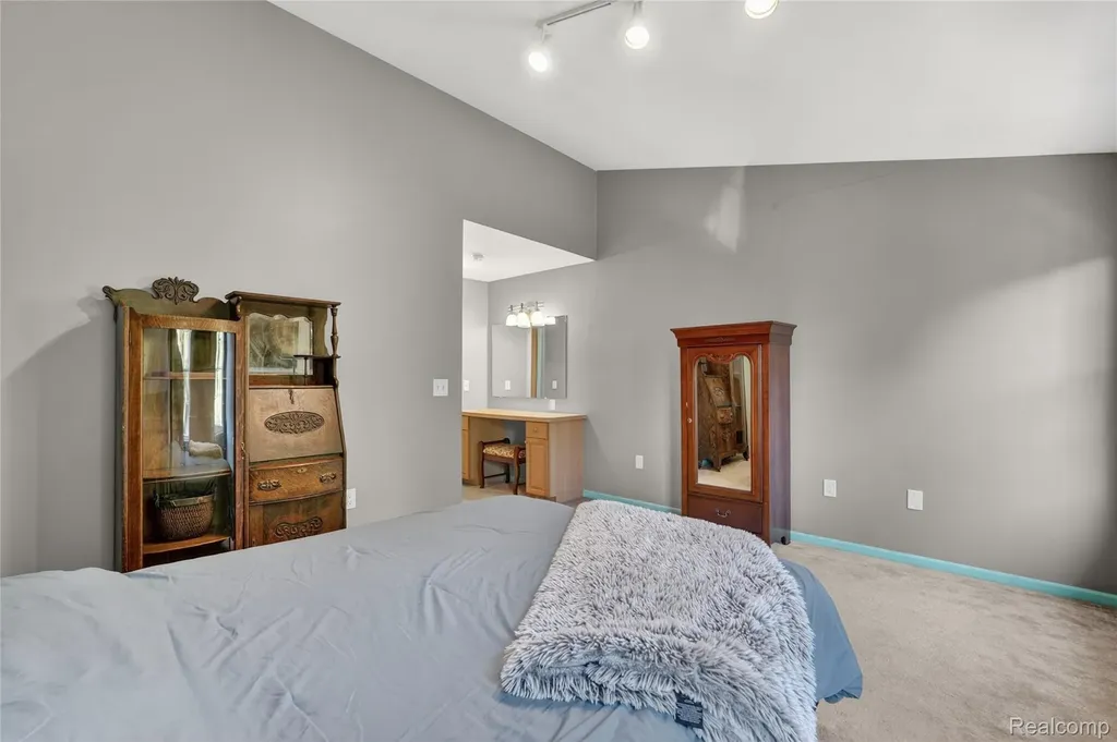 6652 Cortland Avenue Genoa Township MI 48114
