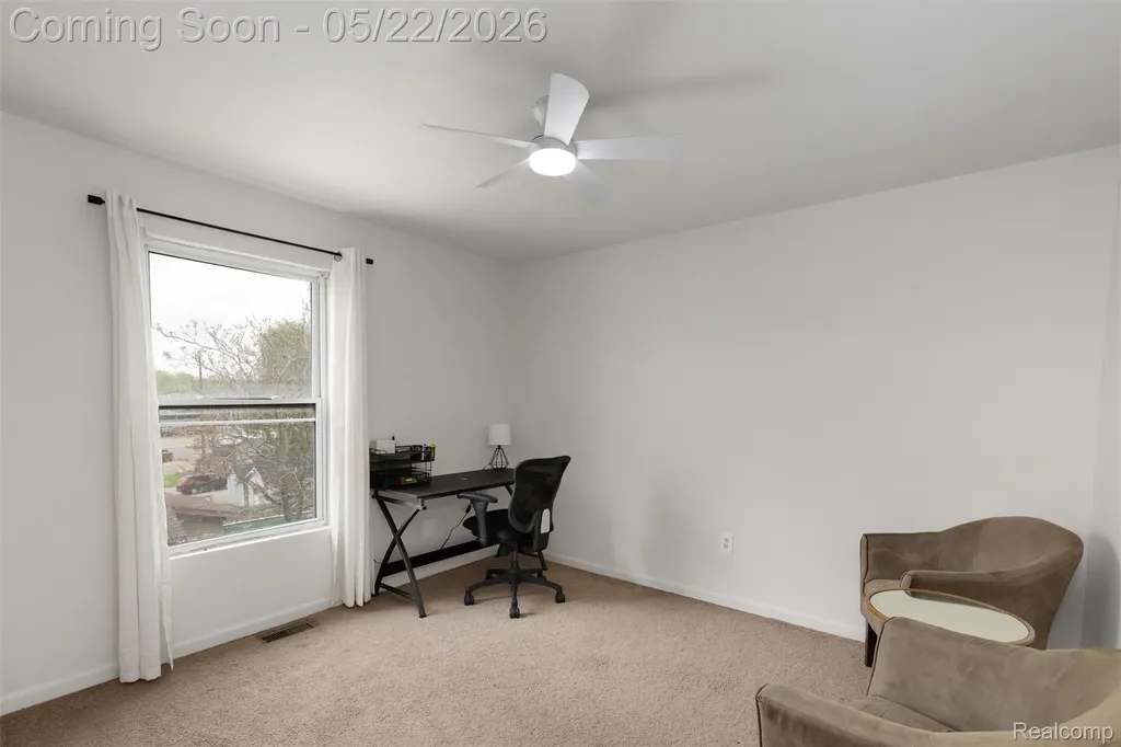 649 Lounsbury Avenue Pontiac City MI 48340