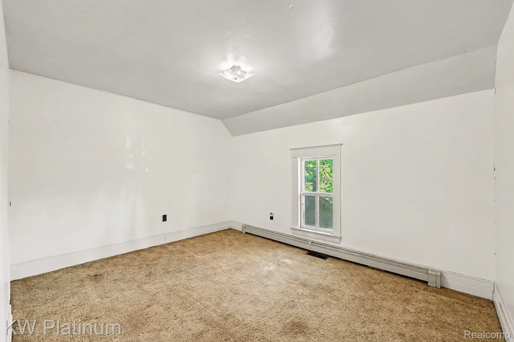 30825 Prospect Street New Haven Village MI 48048