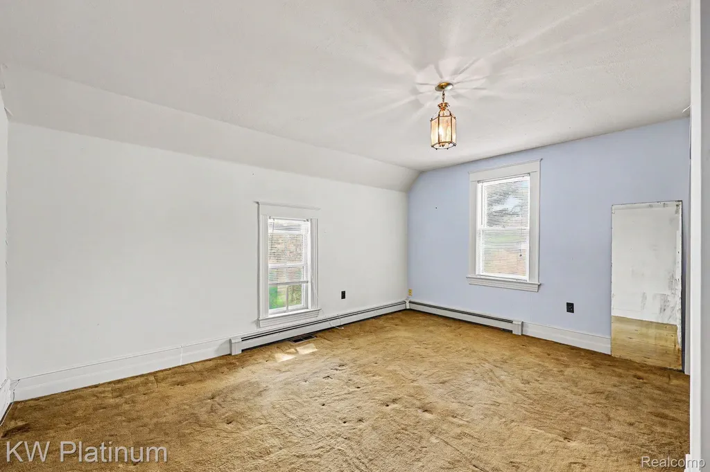 30825 Prospect Street New Haven Village MI 48048