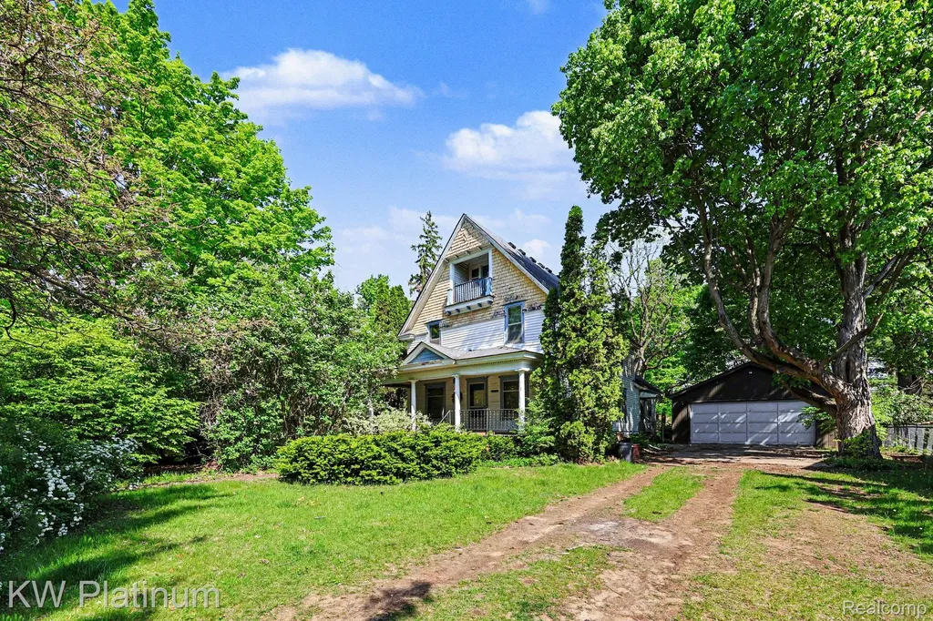 30825 Prospect Street New Haven Village MI 48048