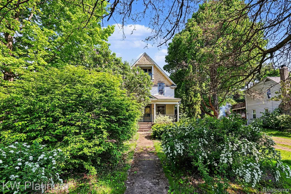 30825 Prospect Street New Haven Village MI 48048