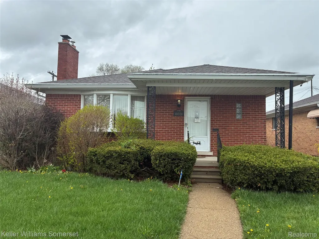 18031 Mott Avenue Eastpointe City MI 48021