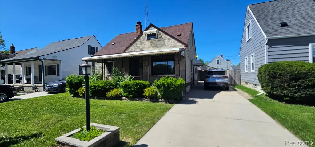 14716 Eureka Road Southgate City MI 48195