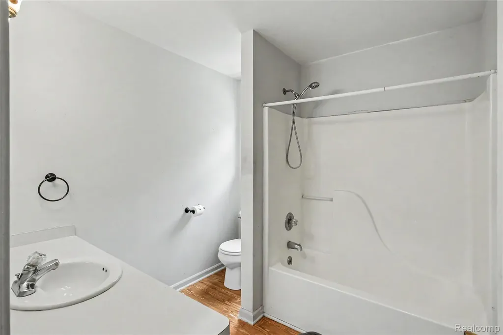 149 Laura Lane Linden City MI 48451