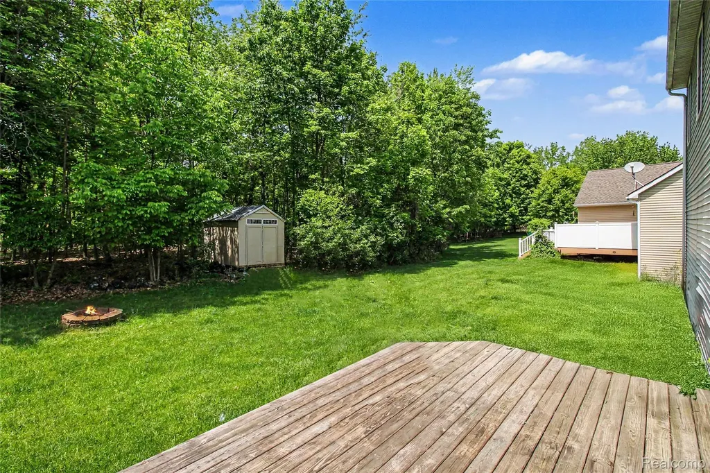 149 Laura Lane Linden City MI 48451