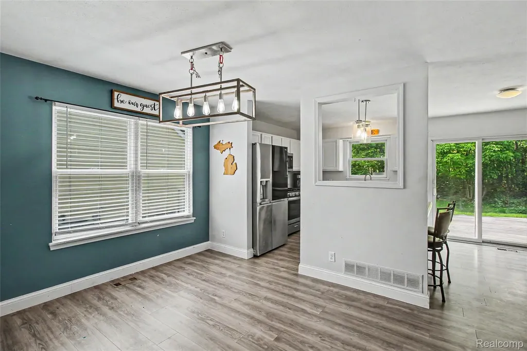 149 Laura Lane Linden City MI 48451