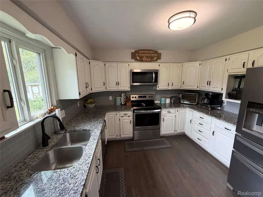 2712 North Branch Road Deerfield Township MI 48461