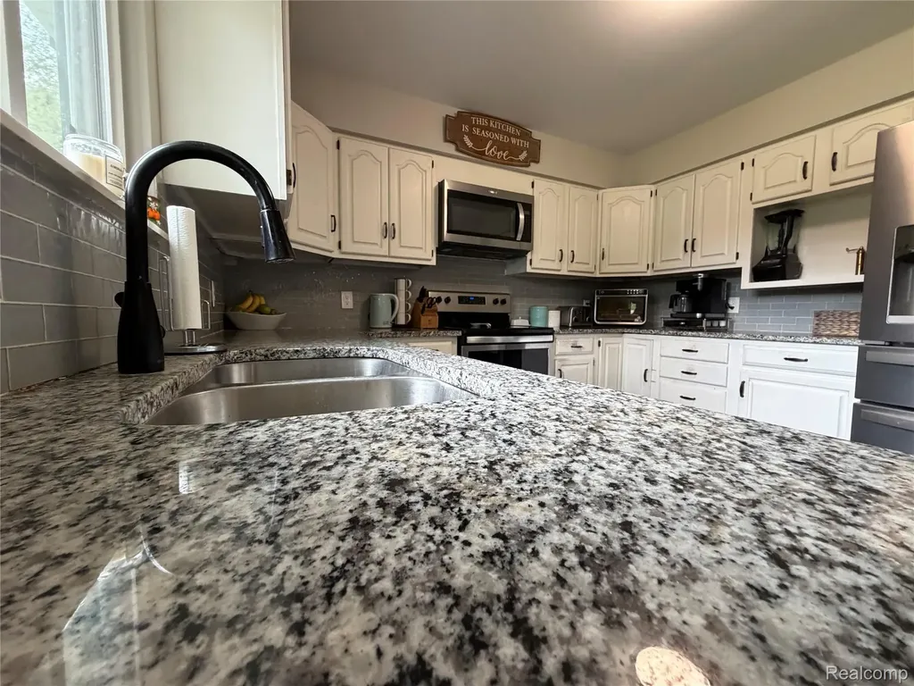 2712 North Branch Road Deerfield Township MI 48461