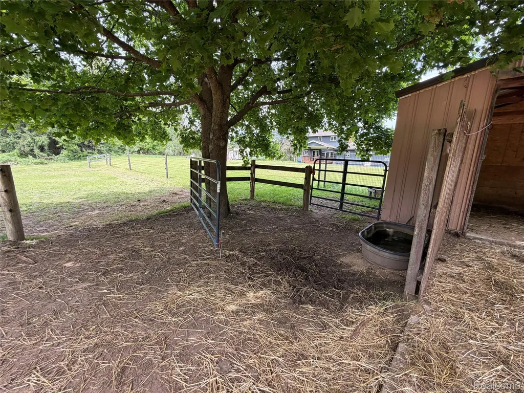 2712 North Branch Road Deerfield Township MI 48461