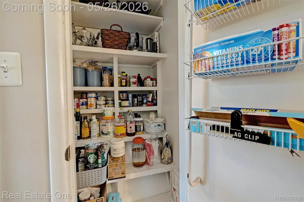 6394 Manson Drive Waterford Charter Township MI 48329