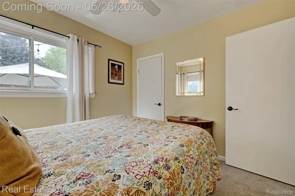6394 Manson Drive Waterford Charter Township MI 48329