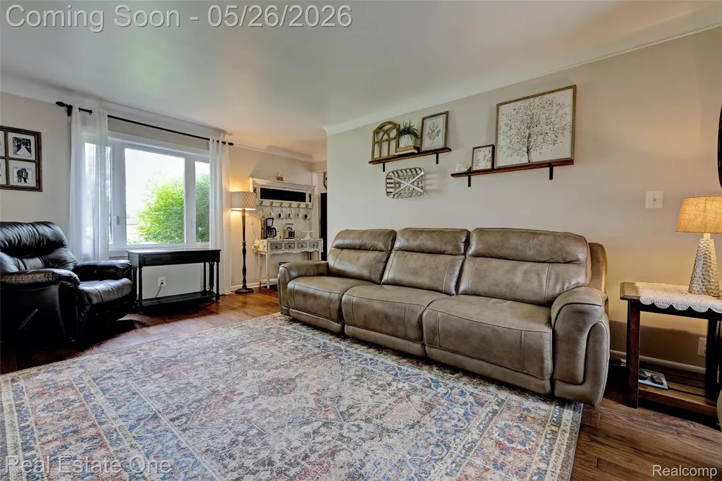 6394 Manson Drive Waterford Charter Township MI 48329