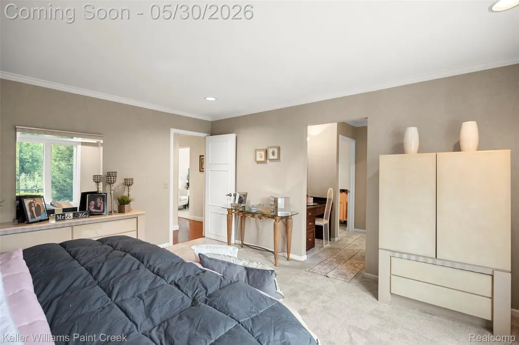 38880 Sahr Court Clinton Charter Township MI 48038