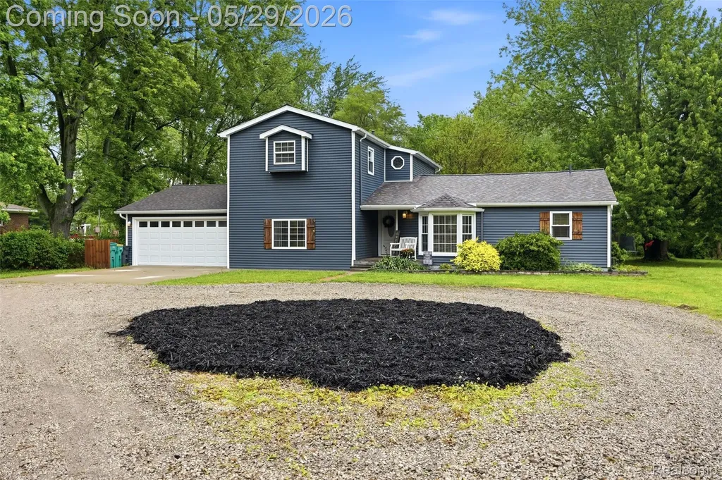 22349 Middlebelt Road Huron Charter Township MI 48164