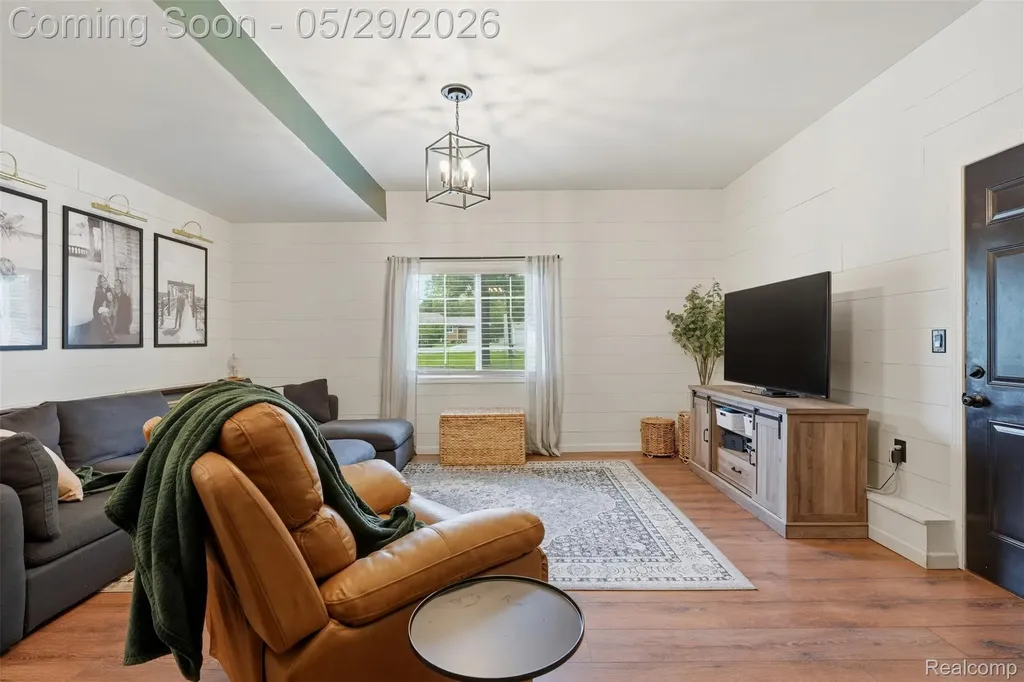 22349 Middlebelt Road Huron Charter Township MI 48164