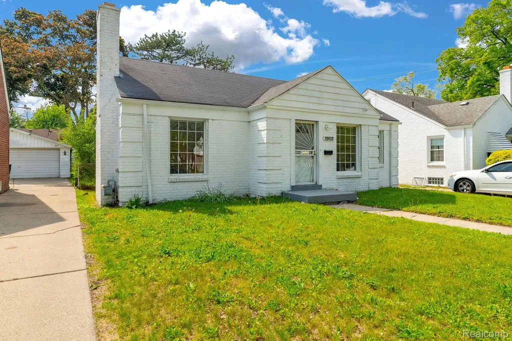 20033 Sorrento Street Detroit City MI 48235