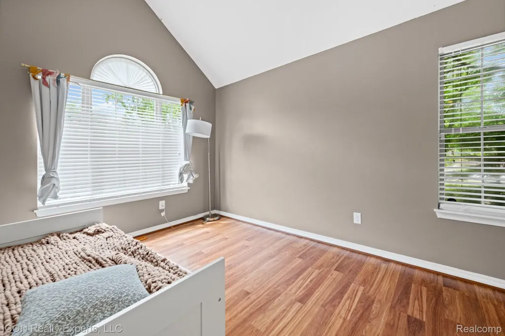 5367 High Ridge Drive York Charter Township MI 48197