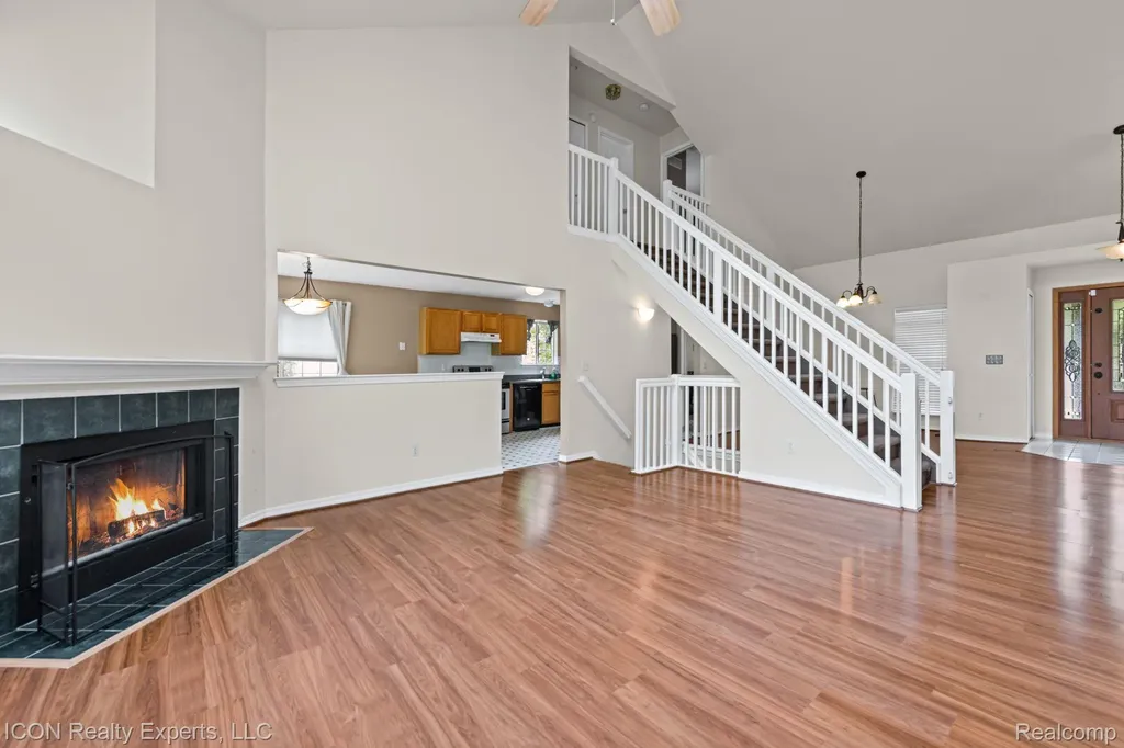 5367 High Ridge Drive York Charter Township MI 48197