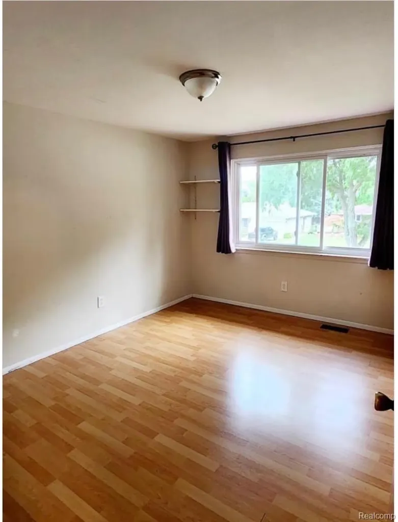35347 Alta Vista Drive Sterling Heights City MI 48312