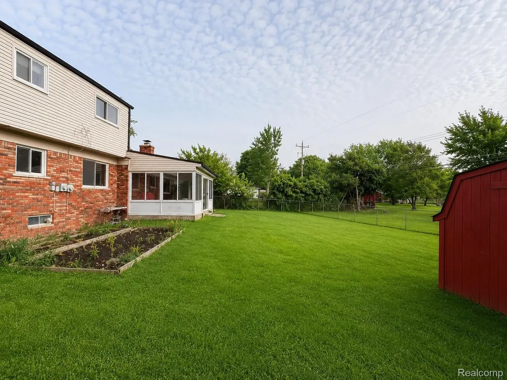 35347 Alta Vista Drive Sterling Heights City MI 48312