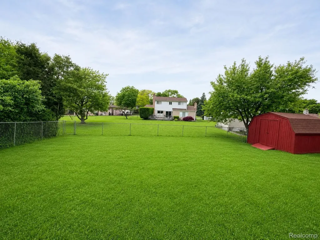35347 Alta Vista Drive Sterling Heights City MI 48312