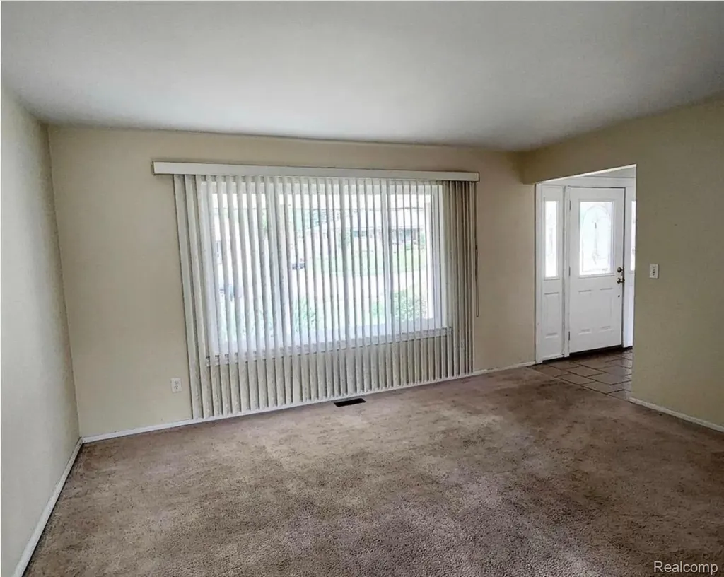 35347 Alta Vista Drive Sterling Heights City MI 48312