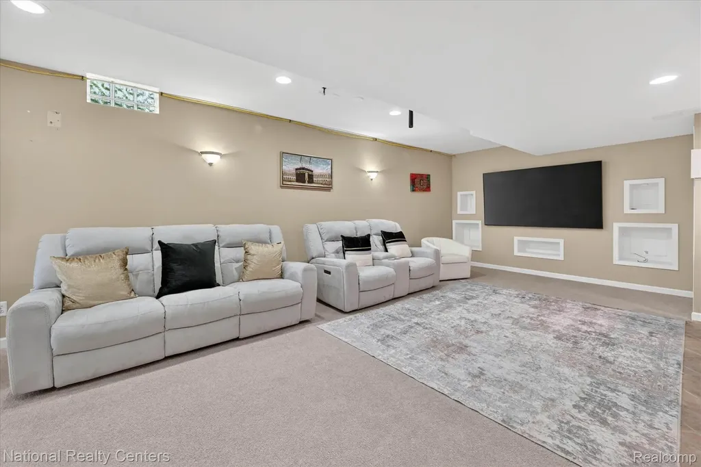 47222 Northgate Court Canton Charter Township MI 48188