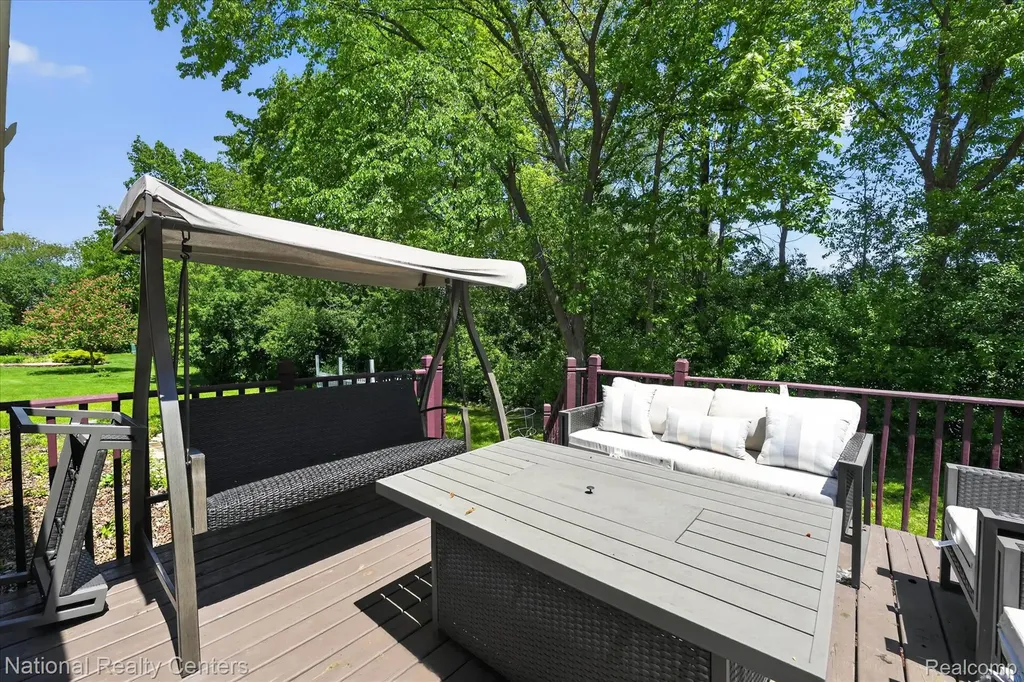 47222 Northgate Court Canton Charter Township MI 48188