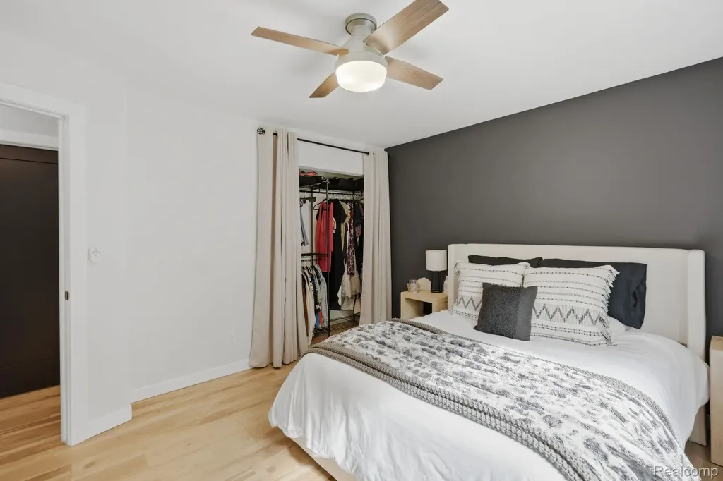 58032 Robroy Street Washington Township MI 48094