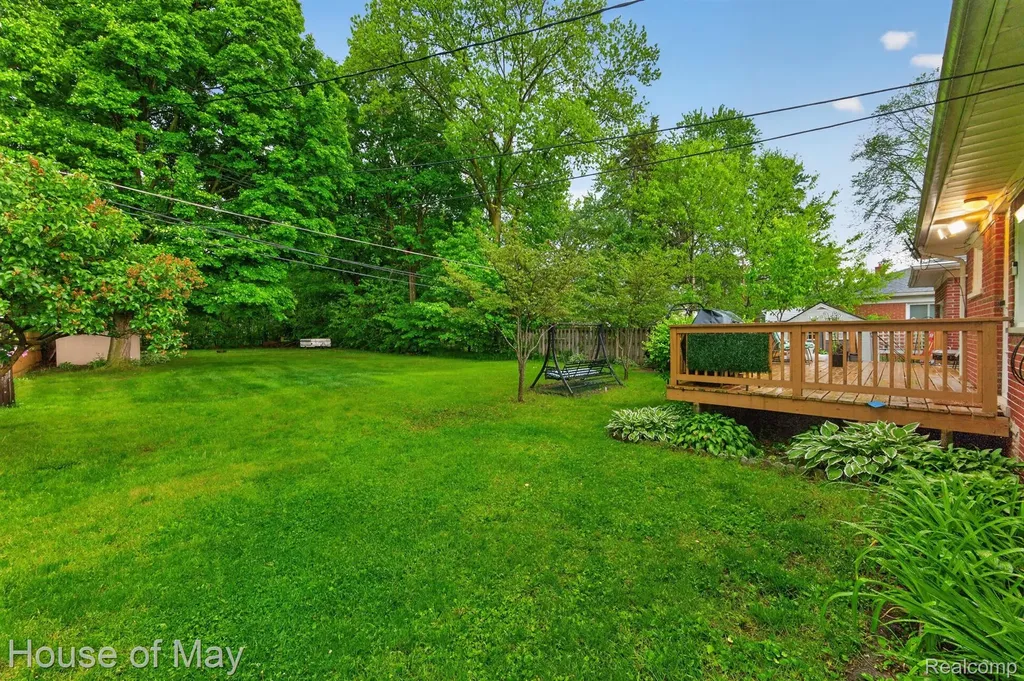 20036 Beech Daly Road Redford Charter Township MI 48240