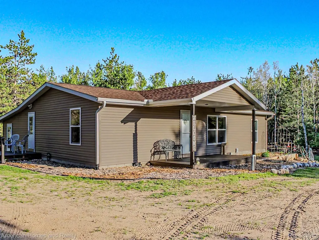 6691 Boone Lane Corwith Township MI 49795