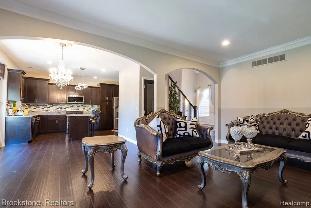 13809 Grandeur Avenue Shelby Charter Township MI 48315