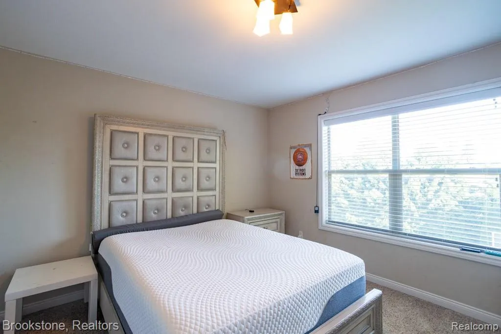 13809 Grandeur Avenue Shelby Charter Township MI 48315