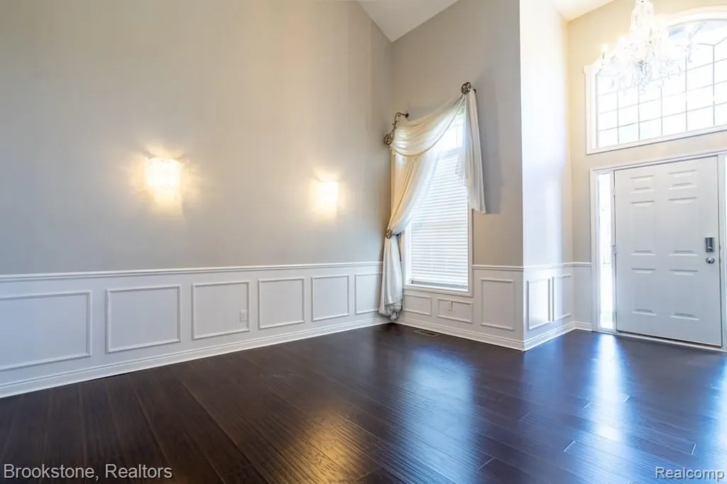 13809 Grandeur Avenue Shelby Charter Township MI 48315