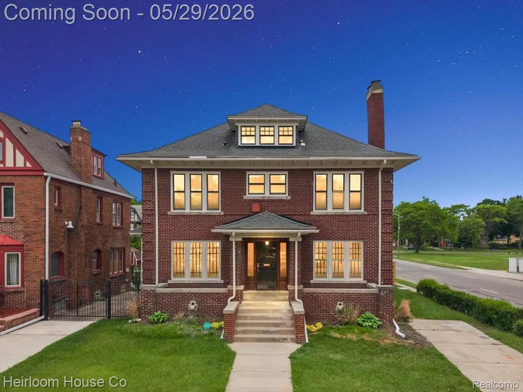 1755 W Boston Boulevard Detroit City MI 48206