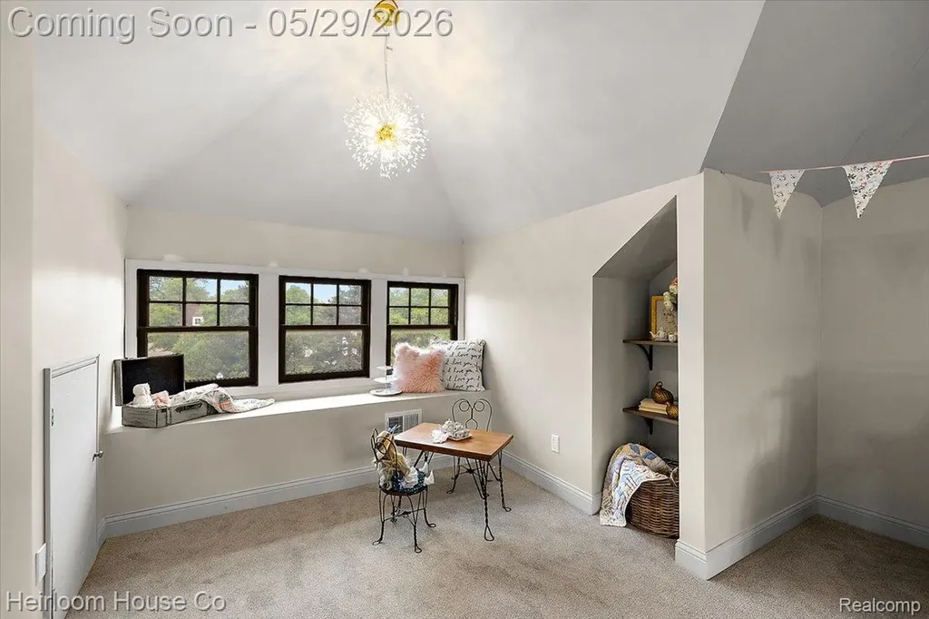 1755 W Boston Boulevard Detroit City MI 48206