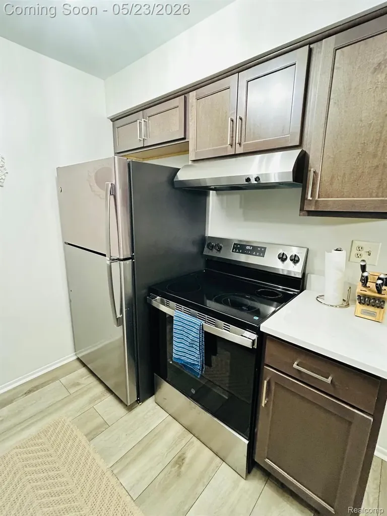 34680 Huntley Drive Sterling Heights City MI 48312